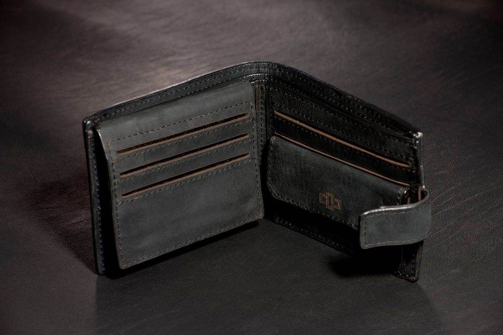 Genuine Leather Wallet Mansfield Large Tab black 4