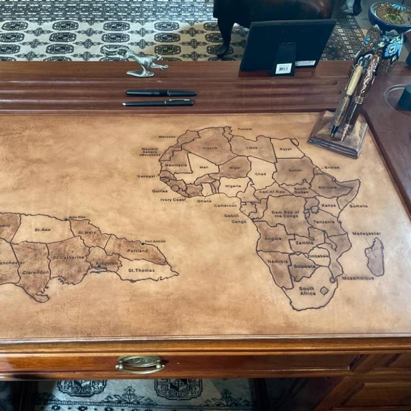 custom genuine leather Desk organizer with map engravings 2